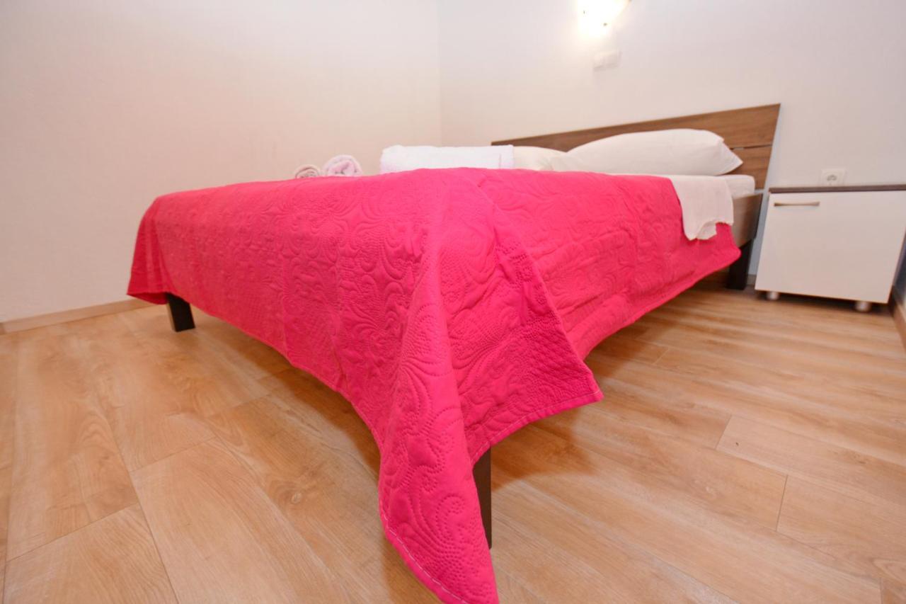 Apartments Antonija Starigrad Paklenica Exteriér fotografie