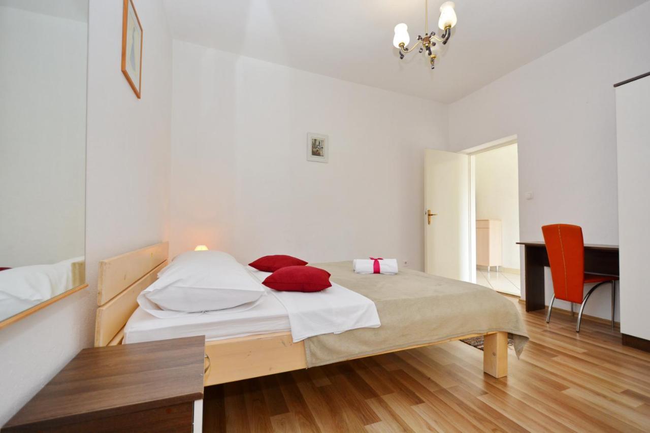 Apartments Antonija Starigrad Paklenica Exteriér fotografie