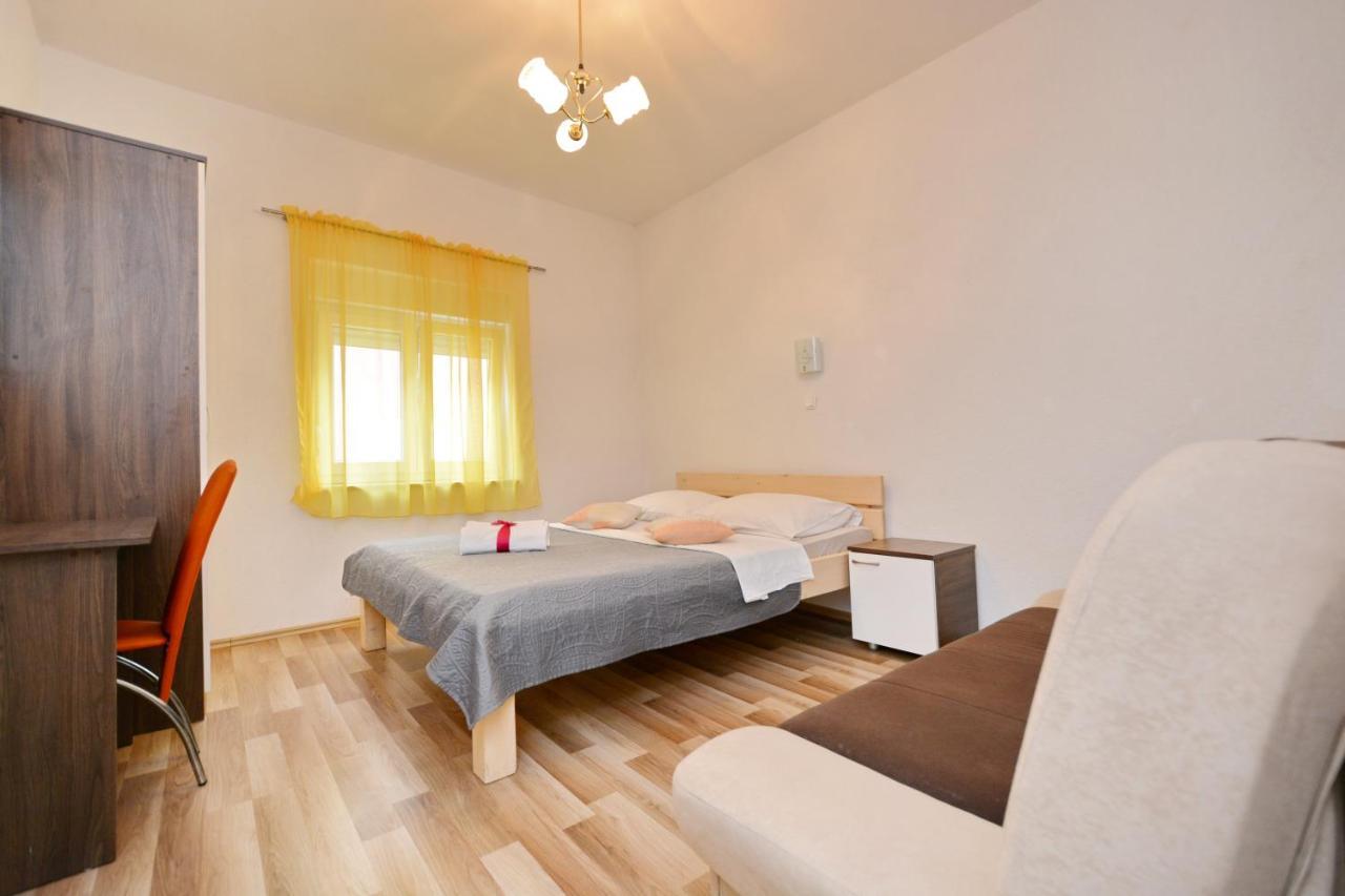 Apartments Antonija Starigrad Paklenica Exteriér fotografie