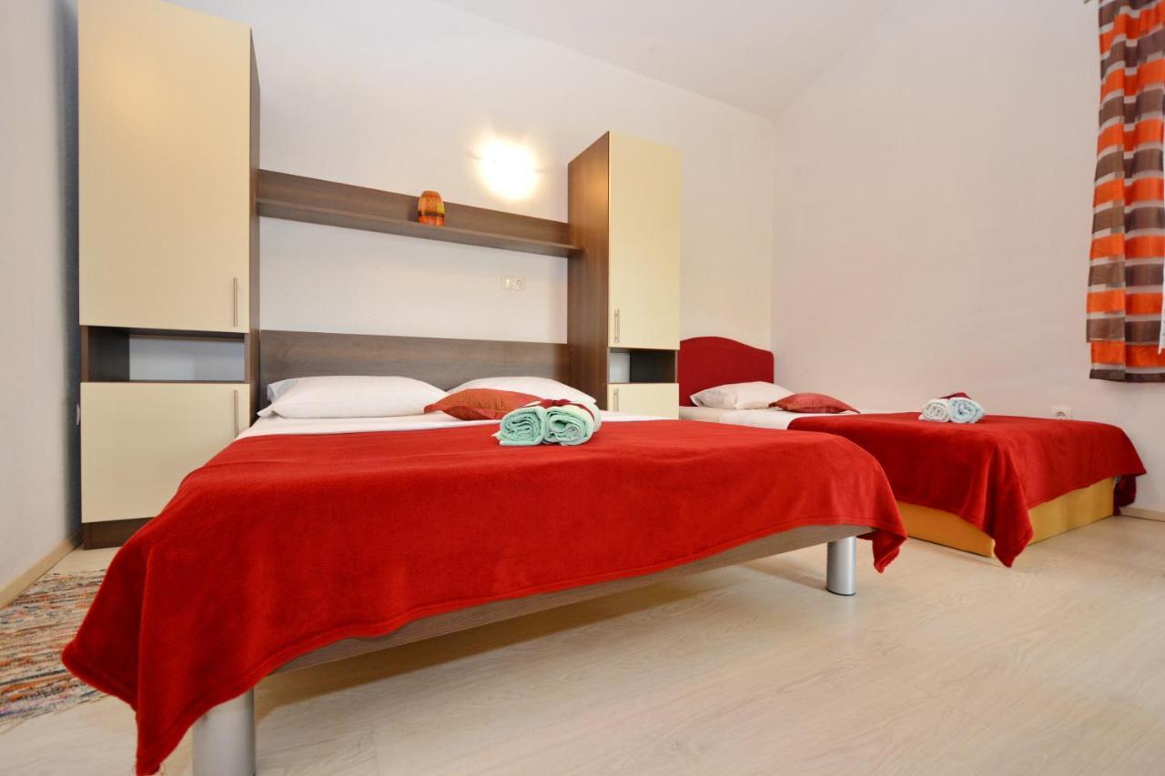 Apartments Antonija Starigrad Paklenica Exteriér fotografie