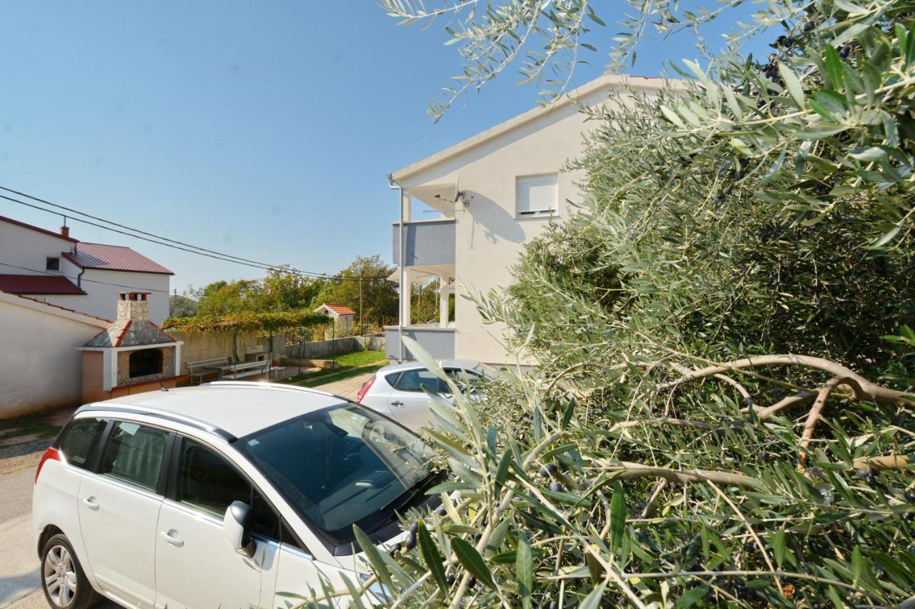 Apartments Antonija Starigrad Paklenica Exteriér fotografie